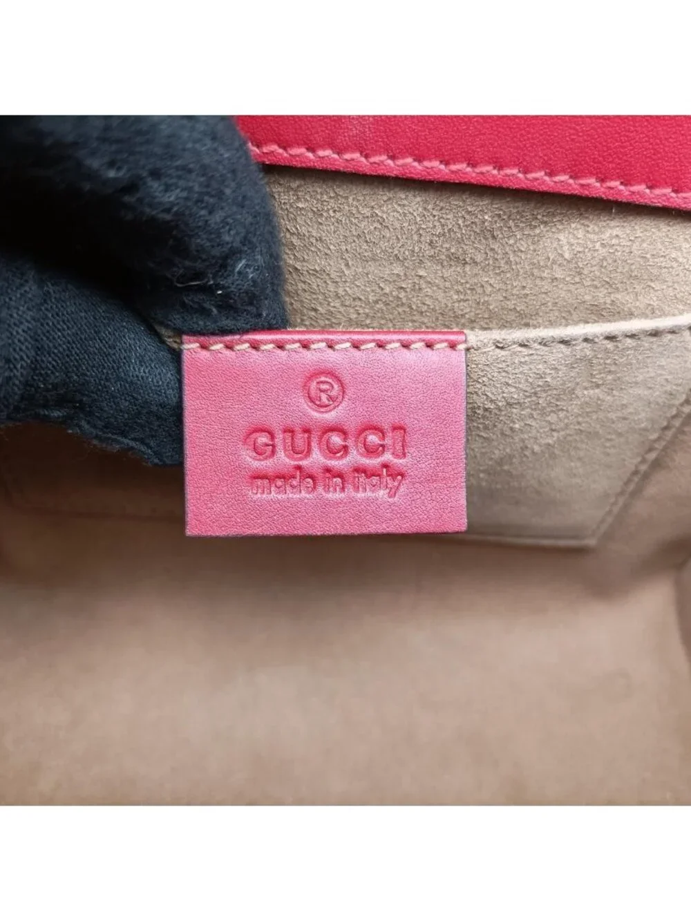 Gucci Padlock Beige Red Pink Leather Shoulder Bag